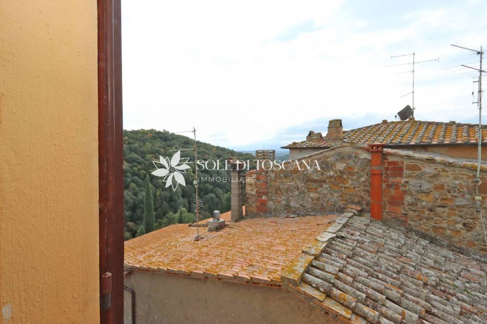 appartamento in vendita a Trequanda in zona Petroio