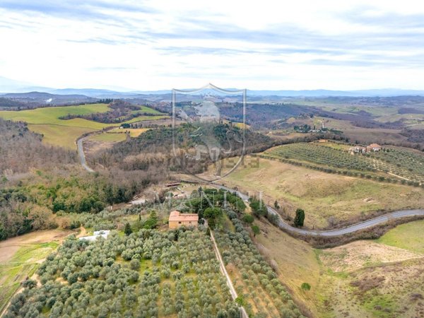 casa indipendente in vendita a Trequanda