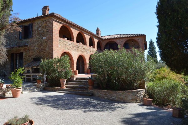 casa indipendente in vendita a Trequanda