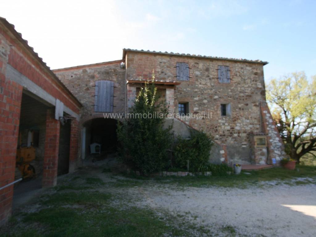 casa indipendente in vendita a Trequanda