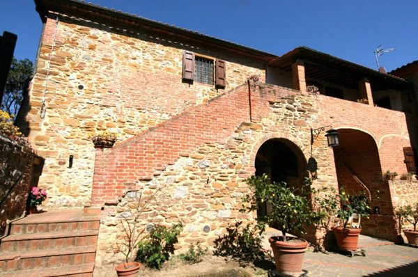 casa indipendente in vendita a Trequanda