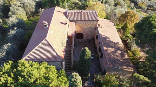 casa indipendente in vendita a Trequanda