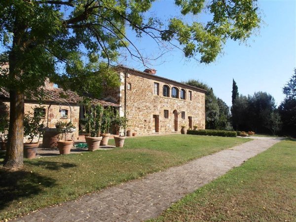 casa indipendente in vendita a Trequanda