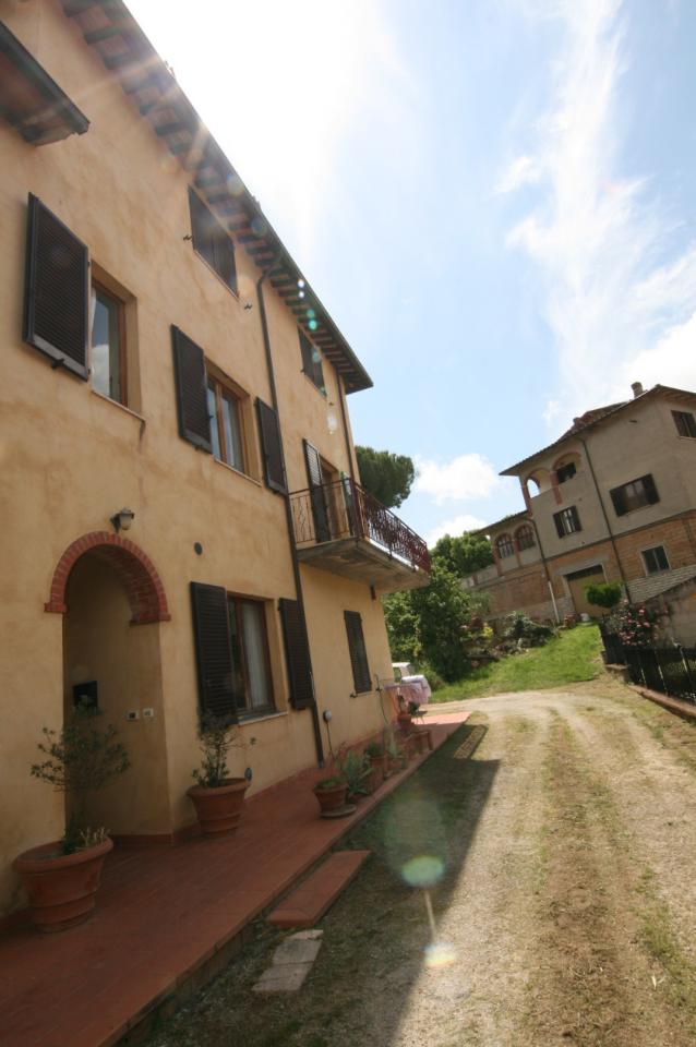 casa indipendente in vendita a Trequanda