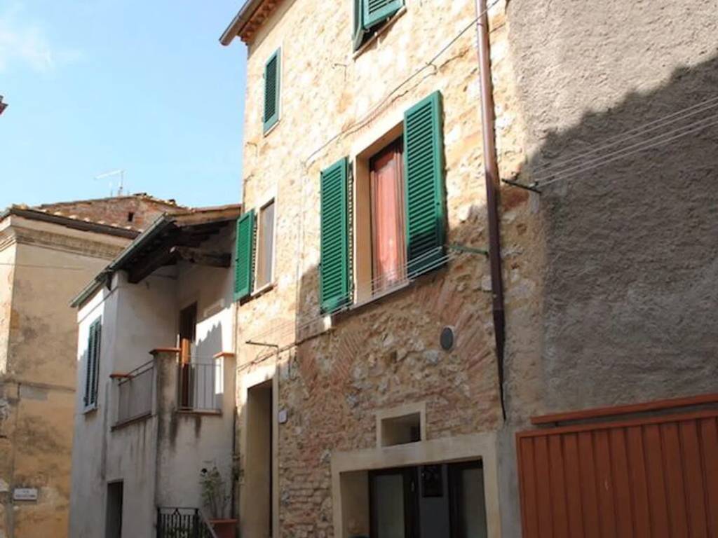 casa indipendente in vendita a Trequanda