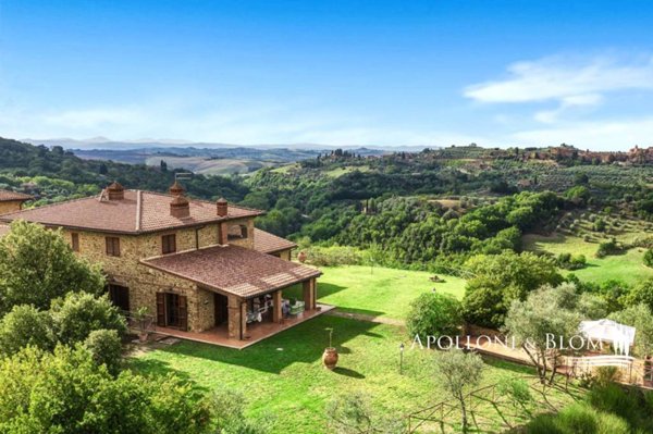 casa indipendente in vendita a Trequanda