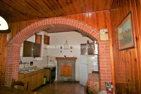 casa indipendente in vendita a Trequanda in zona Petroio