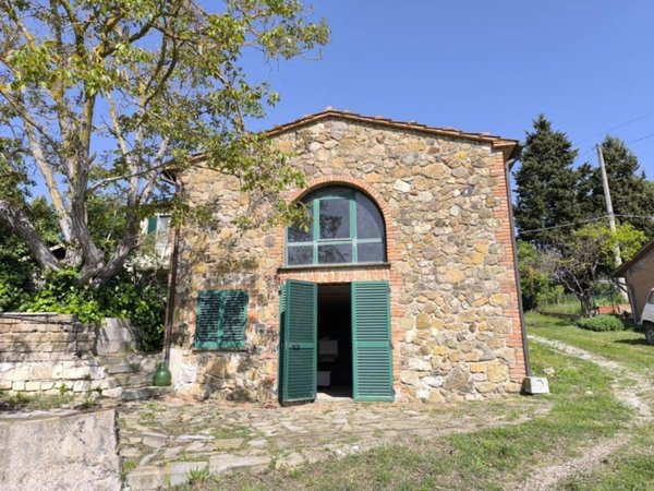 casa indipendente in vendita a Trequanda