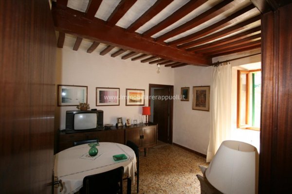 casa indipendente in vendita a Trequanda