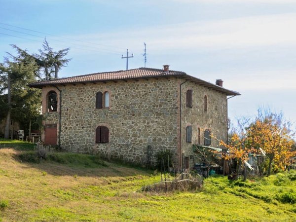 casa indipendente in vendita a Trequanda