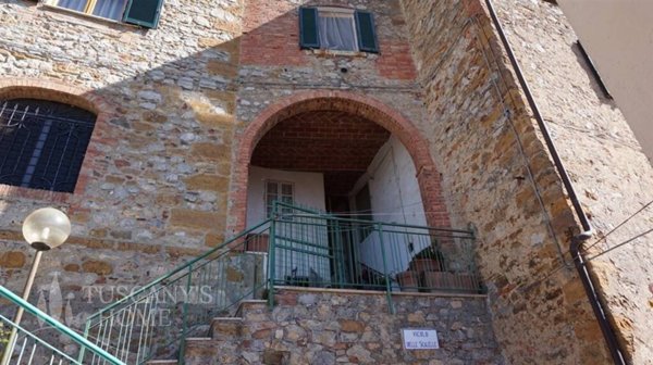 casa indipendente in vendita a Trequanda in zona Petroio