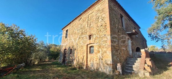 casa indipendente in vendita a Trequanda