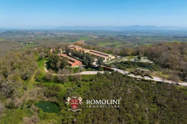casa indipendente in vendita a Trequanda