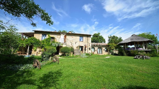 casa indipendente in vendita a Trequanda in zona Castelmuzio