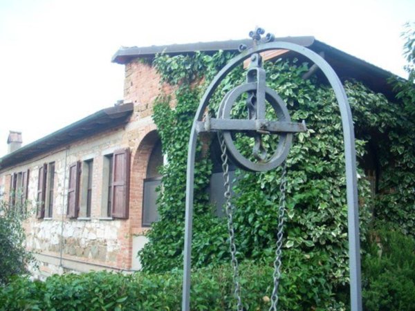 casa indipendente in vendita a Trequanda in zona Petroio