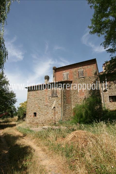 casa indipendente in vendita a Trequanda