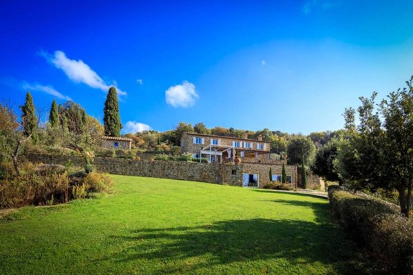 casa indipendente in vendita a Montalcino