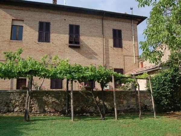 casa semindipendente in vendita a Montalcino