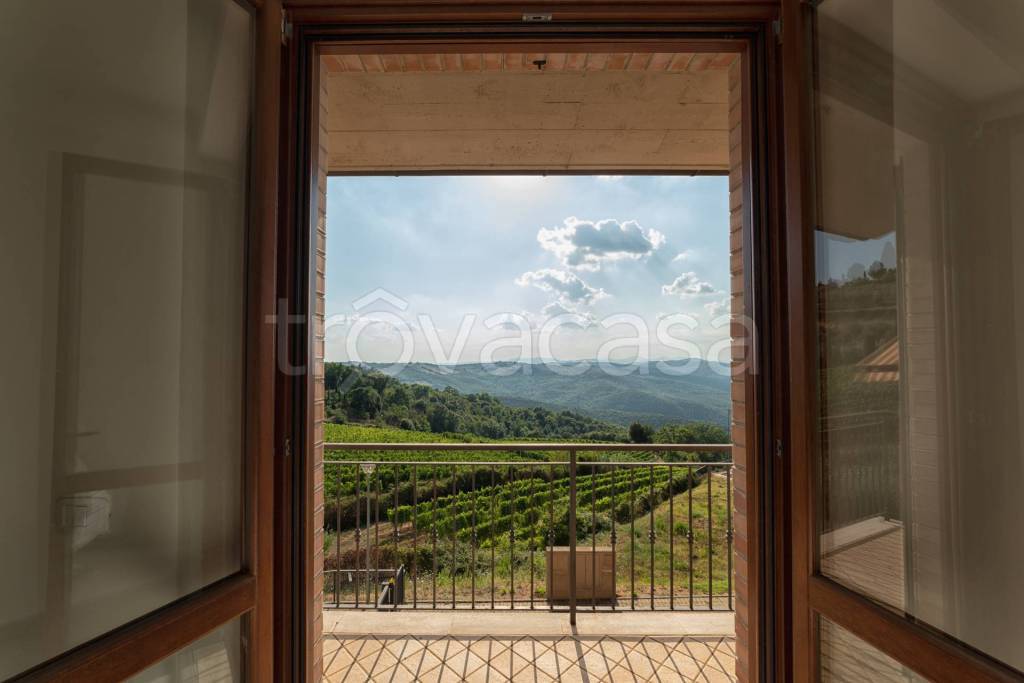 casa indipendente in vendita a Montalcino