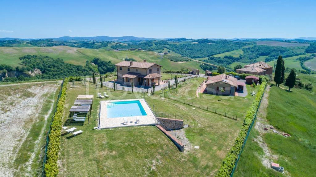 villa in vendita a Montalcino