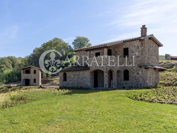 casa indipendente in vendita a Montalcino in zona San Giovanni d'Asso