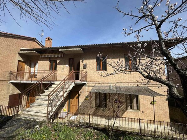 appartamento in vendita a Montalcino
