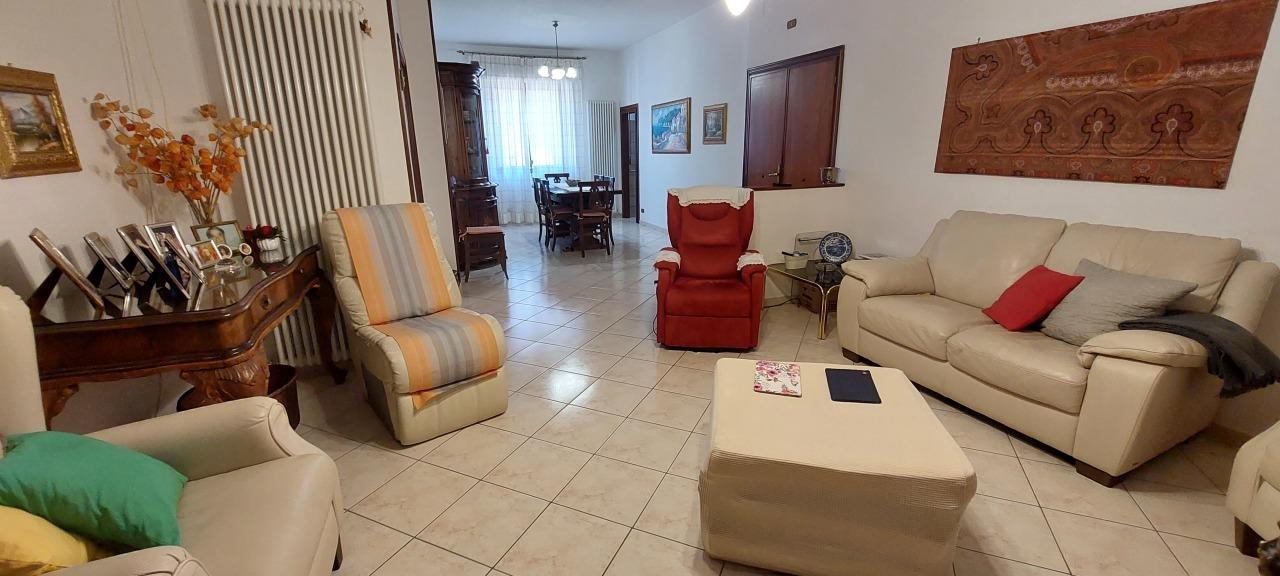 appartamento in vendita a Montalcino in zona San Giovanni d'Asso