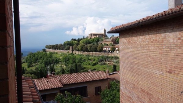 appartamento in vendita a Montalcino