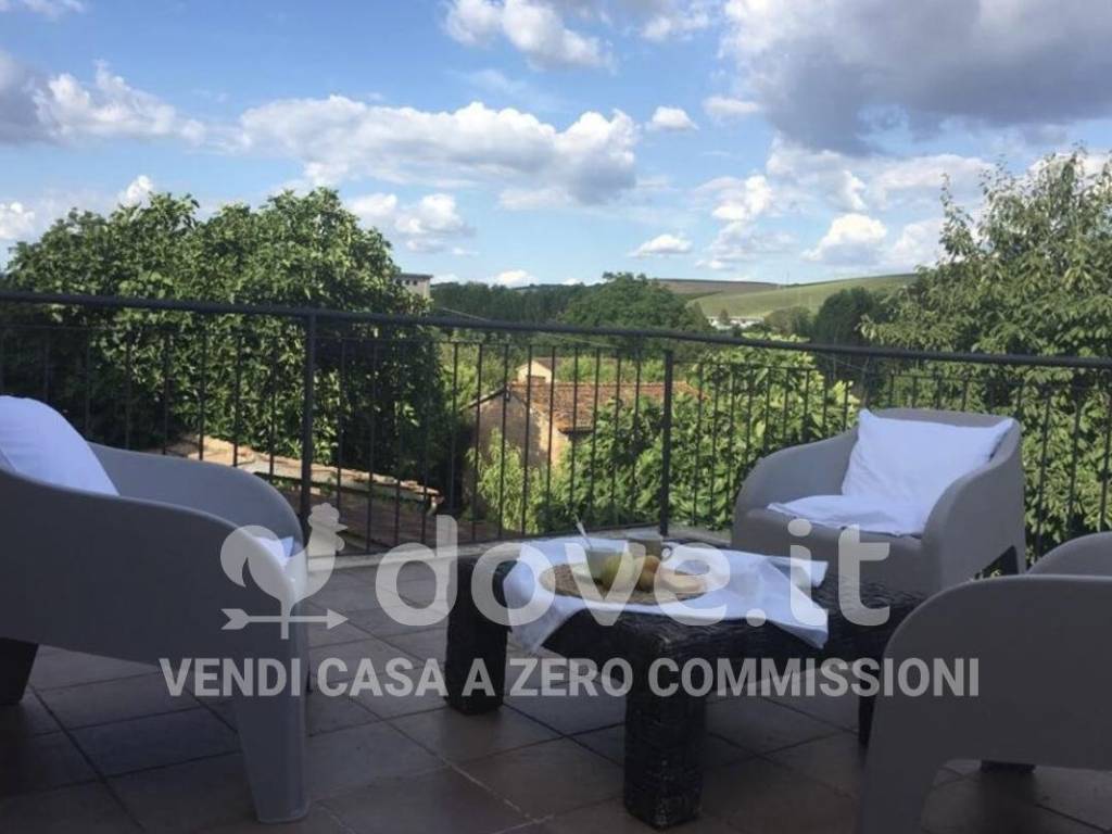 appartamento in vendita a Montalcino in zona Torrenieri