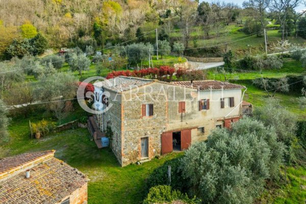 casa indipendente in vendita a Montalcino