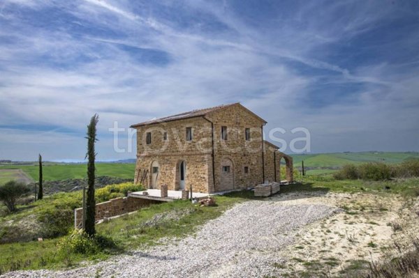 casa indipendente in vendita a Montalcino in zona Montisi