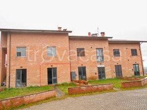 appartamento in vendita a Montalcino in zona Torrenieri