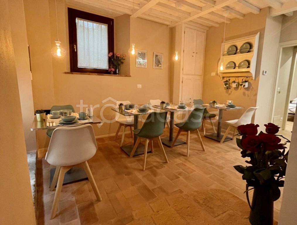 casa indipendente in vendita a Montalcino