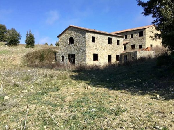 casa indipendente in vendita a Montalcino