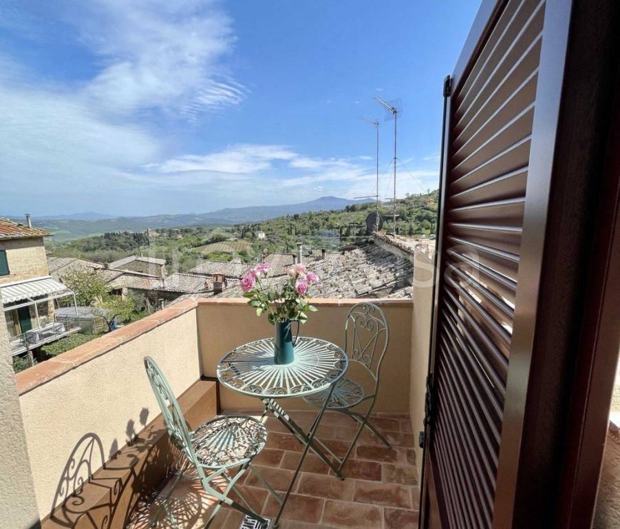 casa indipendente in vendita a Montalcino