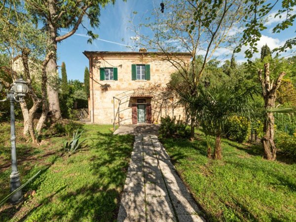 appartamento in vendita a Montalcino in zona San Giovanni d'Asso