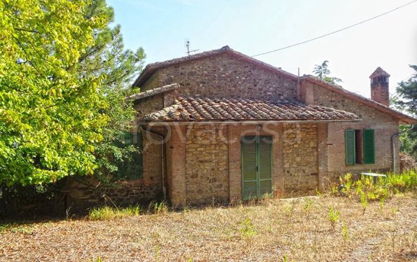 casa indipendente in vendita a Montalcino