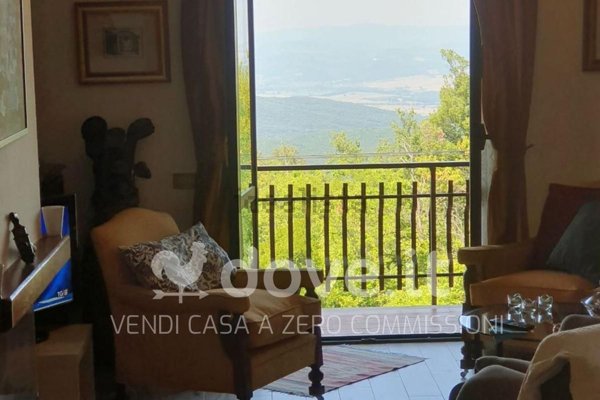 casa indipendente in vendita a Montalcino