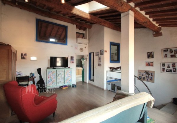 casa indipendente in vendita a Montalcino in zona Montisi