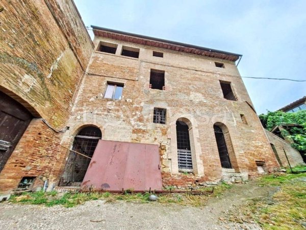 casa indipendente in vendita a Montalcino