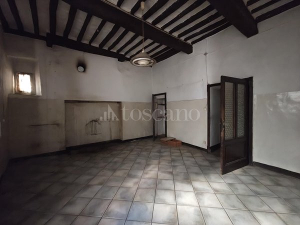 casa indipendente in vendita a Montalcino