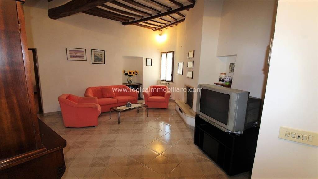 appartamento in vendita a Montalcino