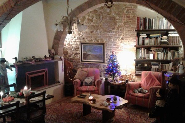 casa indipendente in vendita a Montalcino in zona Montisi