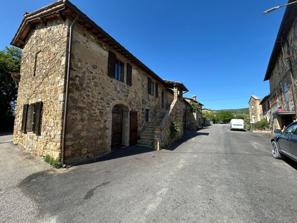 casa indipendente in vendita a Montalcino