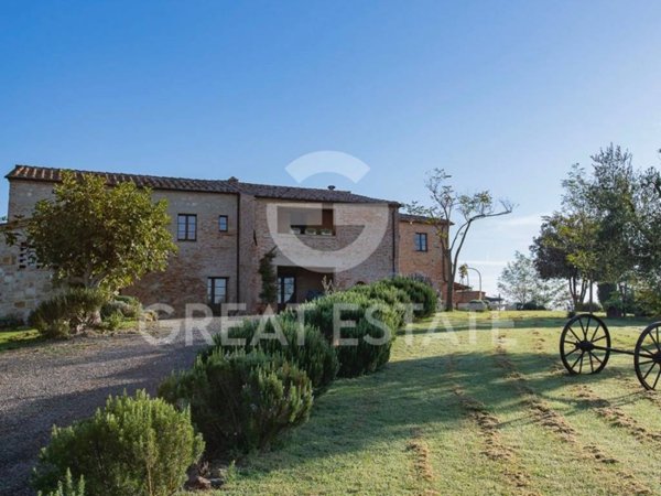 casa indipendente in vendita a Montalcino in zona San Giovanni d'Asso
