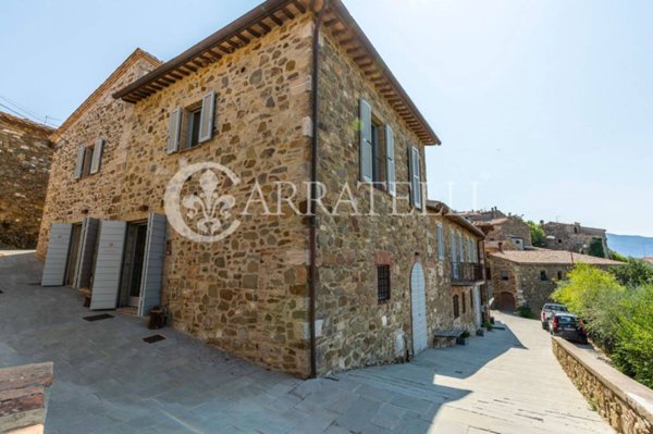 appartamento in vendita a Montalcino in zona Castelnuovo dell'Abate