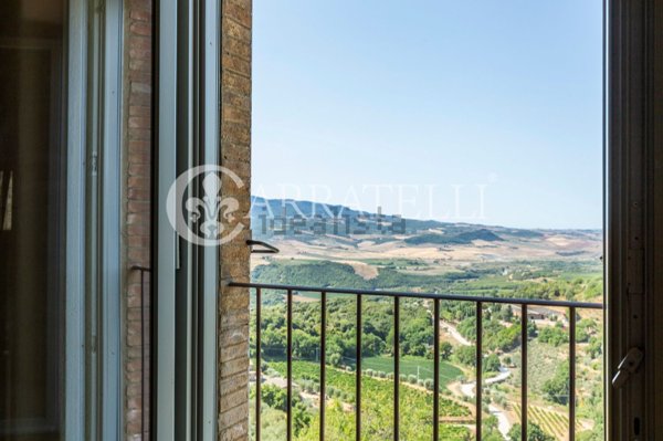appartamento in vendita a Montalcino in zona Castelnuovo dell'Abate