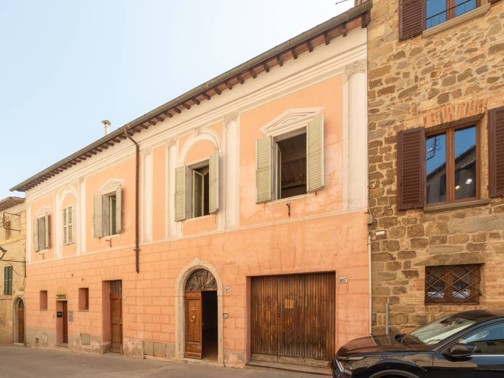 casa indipendente in vendita a Montalcino