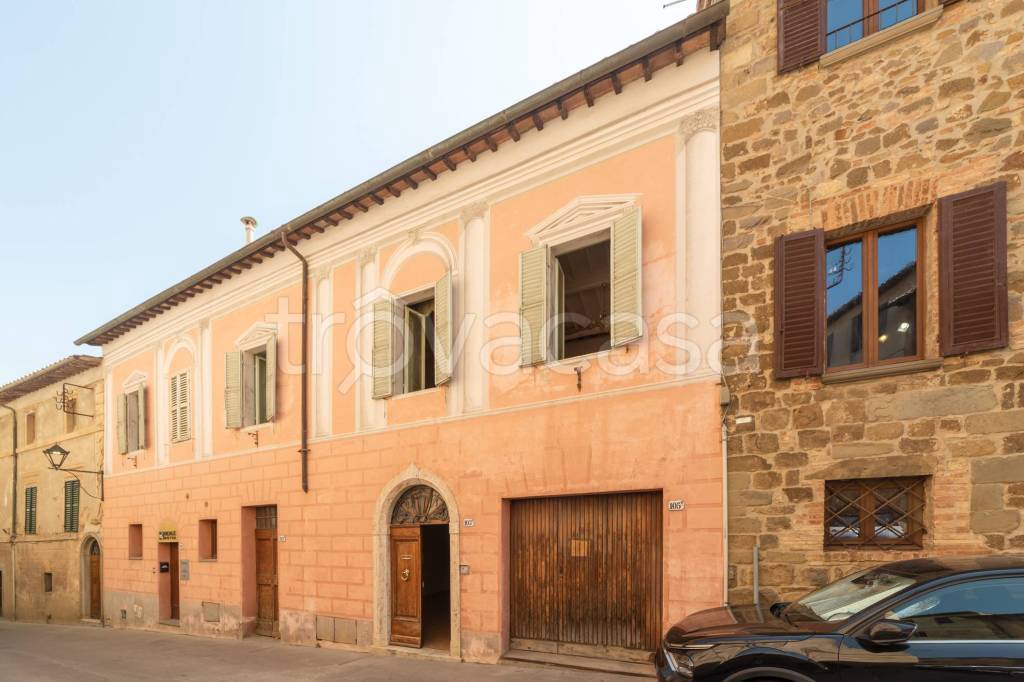 casa indipendente in vendita a Montalcino