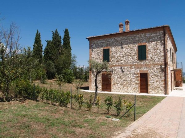 casale in vendita a Montalcino